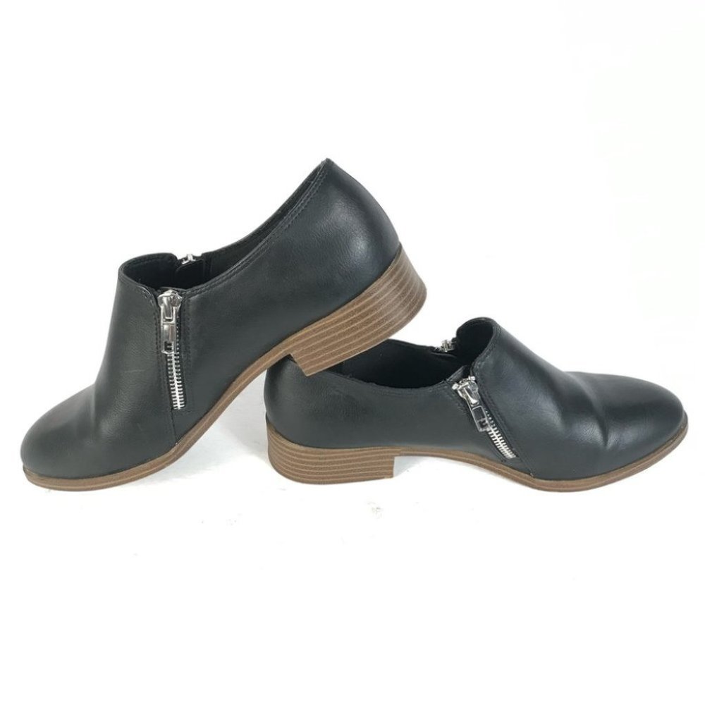 AE shoes - Picture 3 of 8